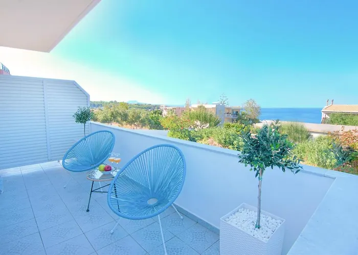 Sea Horizon Apartments
